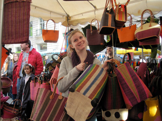 shopping-and-traveling